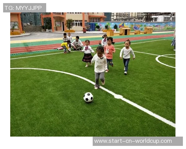 小小足球迷的快乐时光与激情瞬间尽在这组精彩图片中