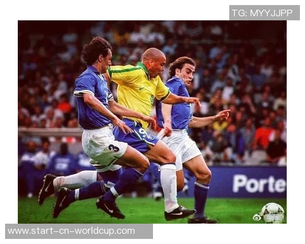 天下足球全部:探索全球足球赛事的精彩瞬间与背后故事 天下足球全部:探索全球足球赛事的精彩瞬间与背后故事